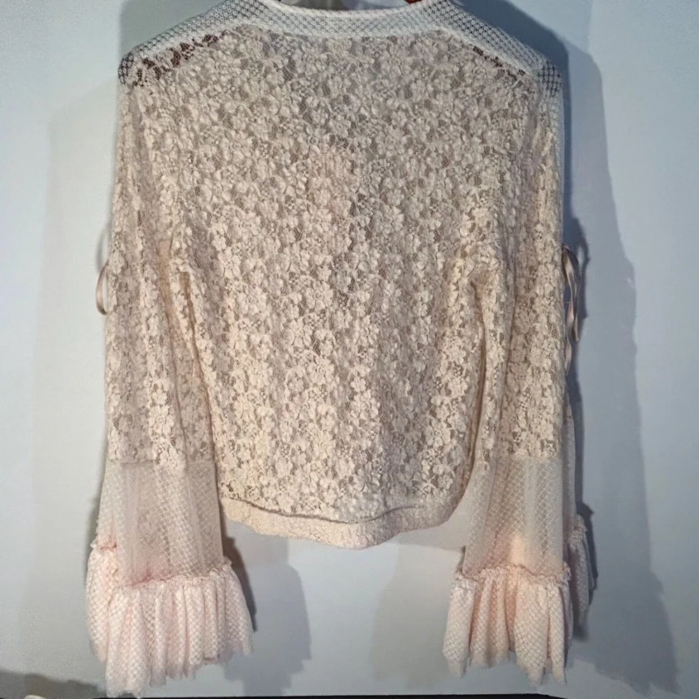 We Are HAH Kimono Lace Pink Long Ruffled Bell Sleeve Blouse Size M